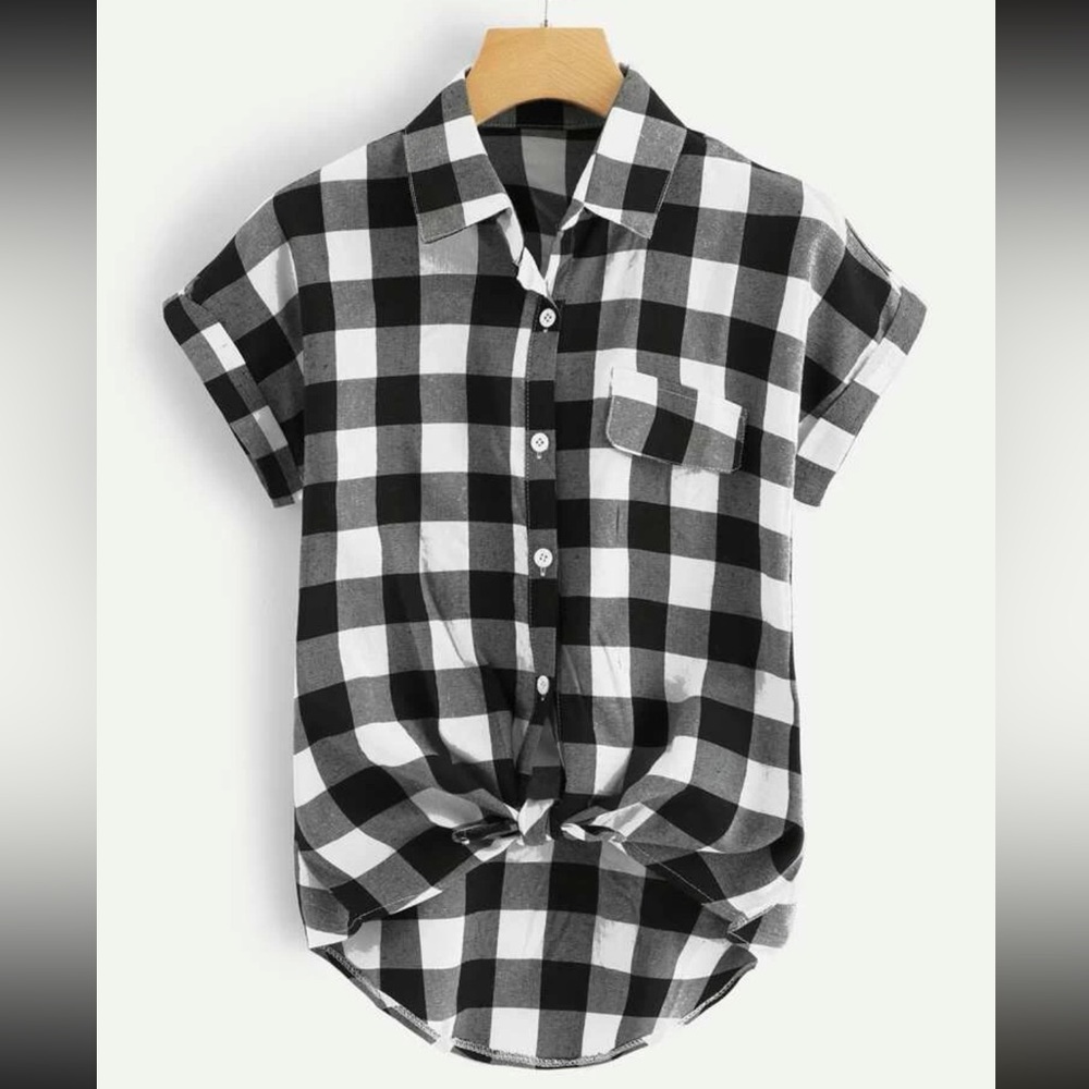 Emery Rose plaid blouse